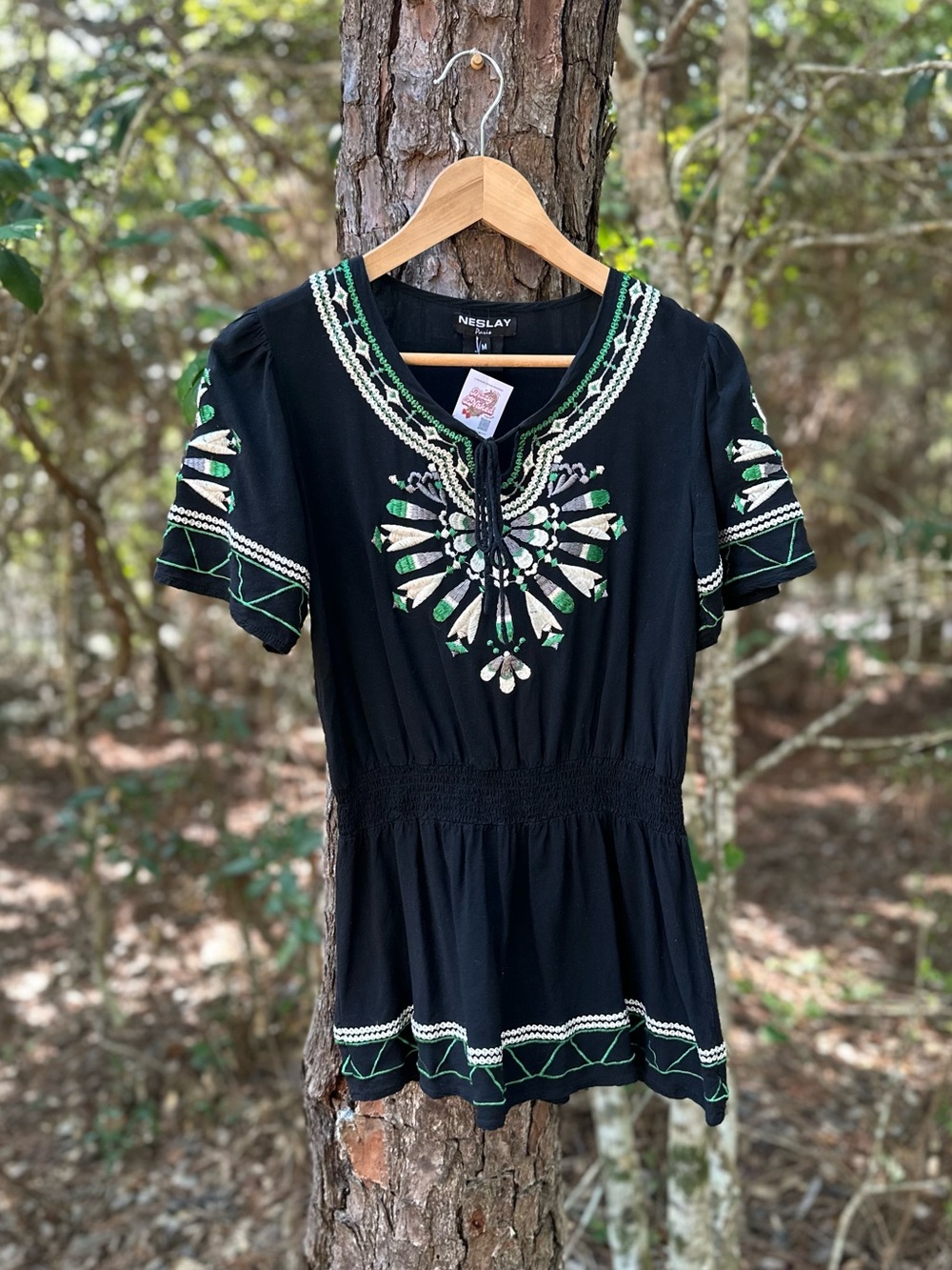 Vintage Neslay Paris Black Embroidered Short-Sleeve Peasant Tunic Size medium